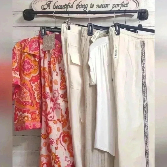 Weekenders Bundle Max Studio, Cable and Gauge, Haute Hippie All NWT - Picture 2 of 13